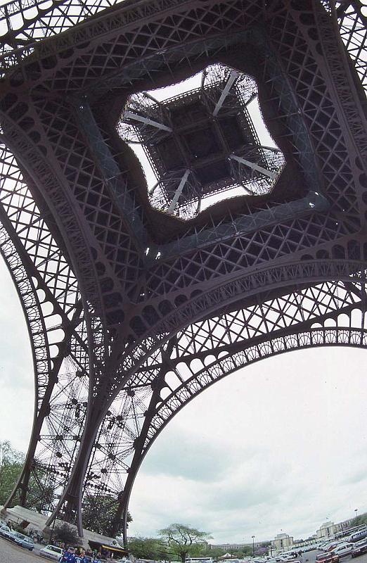 WT 2500 322-26 France 92.jpg